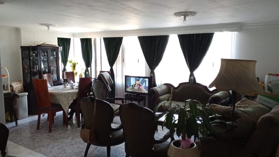 Apartamento de 3 alcobas en venta en Polo Club, Bogotá, 108 m² · foto 3 de 24