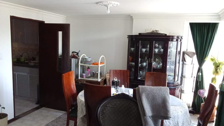 Apartamento de 3 alcobas en venta en Polo Club, Bogotá, 108 m² · foto 4 de 24
