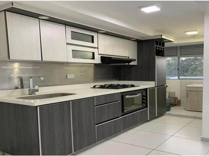 Apartamento en venta en La Tablaza, La Estrella · foto 3 de 18