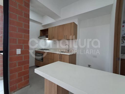 Apartamento de 2 alcobas en arriendo en Chile, La Estrella, 75 m² · foto 2 de 17
