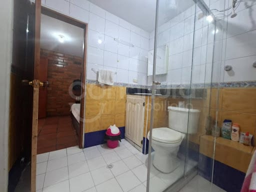 Casa de 3 alcobas en venta en El Trianon, Envigado, 93 m² · foto 3 de 15