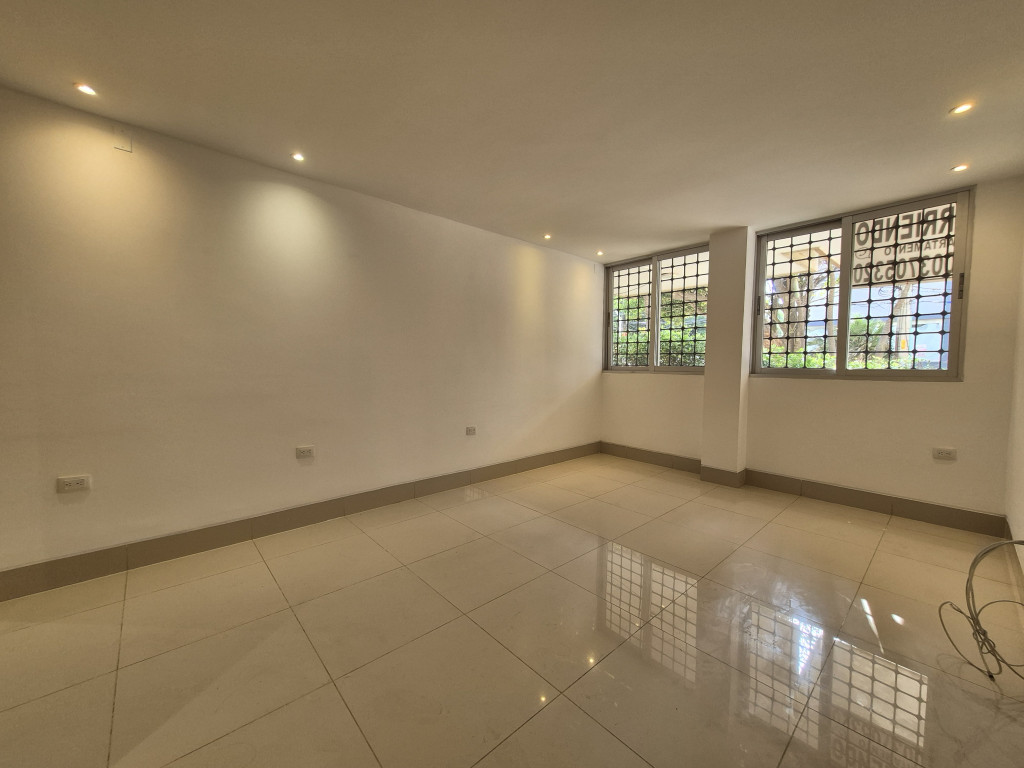 Apartamento en arriendo en El Golf, Barranquilla · foto 2 de 13