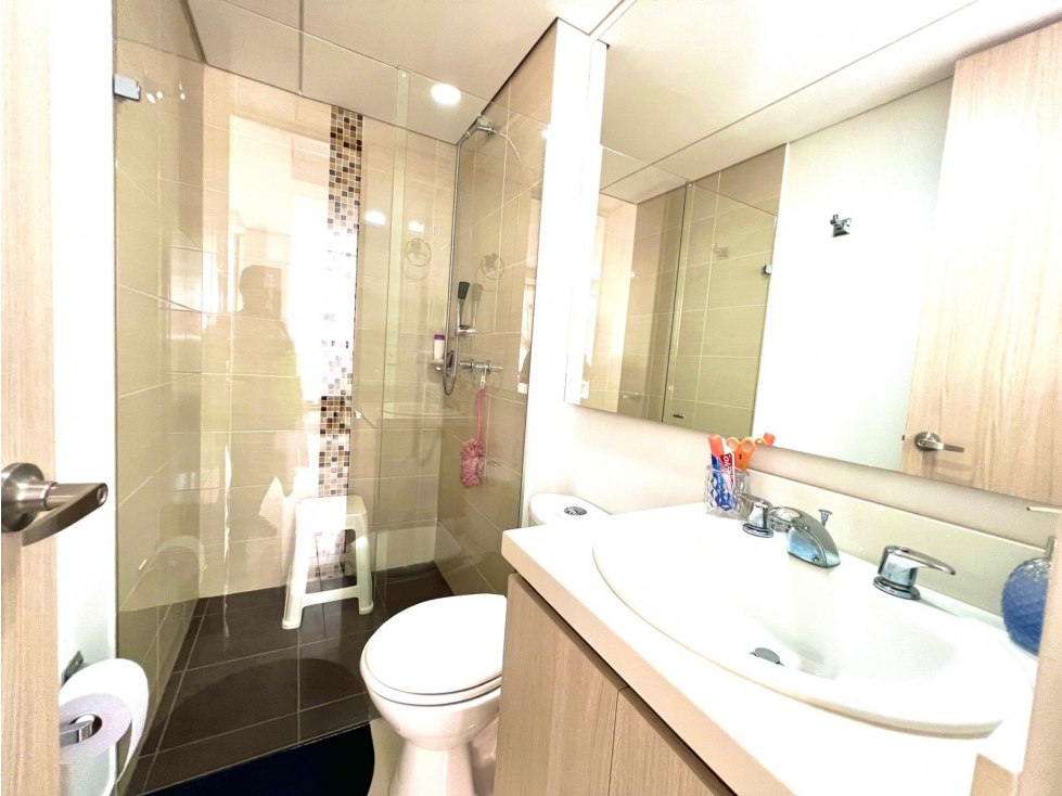 Apartamento en venta en Las Acacias, Itagüí · foto 3 de 8