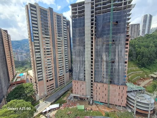 Apartamento de 2 alcobas en venta en San Jose, Sabaneta, 62 m² · foto 10 de 18