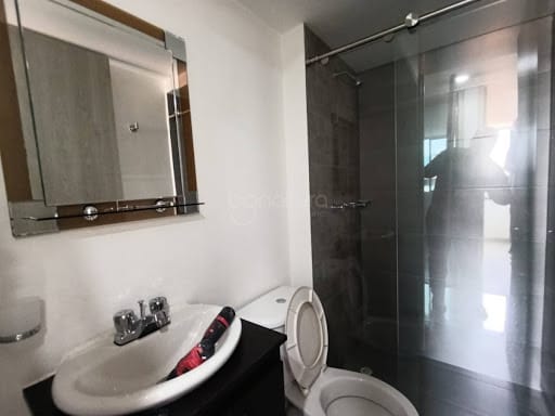 Apartamento de 3 alcobas en arriendo en San German, Medellín, 77 m² · foto 5 de 13