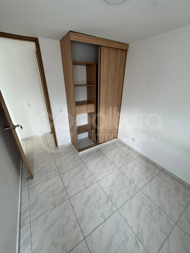 Apartamento en venta en San Antonio De Prado, Medellín · foto 6 de 11