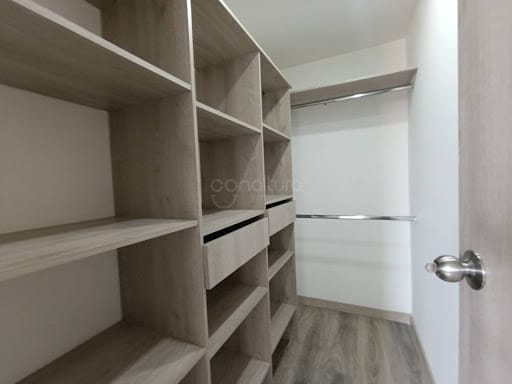 Apartamento de 3 alcobas en arriendo en San German, Medellín, 77 m² · foto 9 de 13