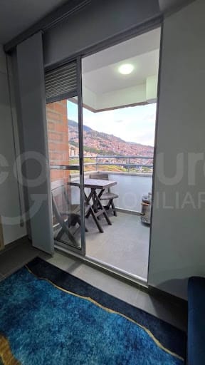Apartamento de 3 alcobas en venta en Madera, Bello, 54 m² · foto 6 de 14