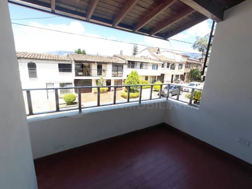 Casa de 4 alcobas en arriendo en Belén Aliadas, Medellín, 130 m² · foto 15 de 24