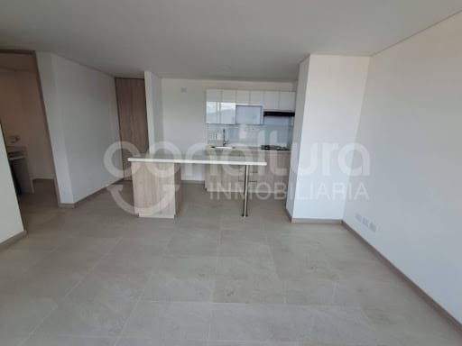 Apartamento de 3 alcobas en arriendo en Loma De San Jose, Sabaneta, 68 m² · foto 2 de 16