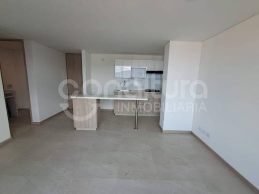 Apartamento de 3 alcobas en arriendo en Loma De San Jose, Sabaneta, 68 m² · foto 3 de 16