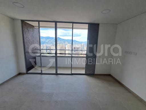 Apartamento de 3 alcobas en arriendo en Loma De San Jose, Sabaneta, 68 m² · foto 5 de 16