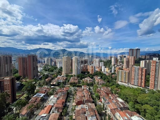 Apartamento de 3 alcobas en arriendo en Loma De San Jose, Sabaneta, 68 m² · foto 13 de 16