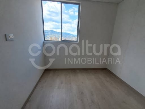 Apartamento de 3 alcobas en arriendo en Loma De San Jose, Sabaneta, 68 m² · foto 15 de 16