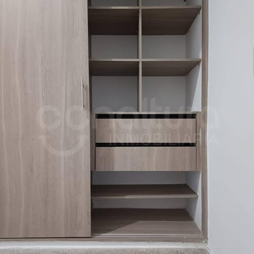 Apartamento de 3 alcobas en arriendo en Las Acacias, Medellín, 110 m² · foto 10 de 24