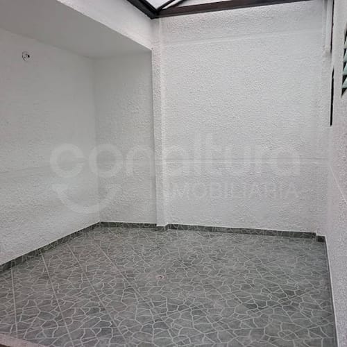 Apartamento de 3 alcobas en arriendo en Las Acacias, Medellín, 110 m² · foto 11 de 24
