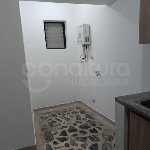 Apartamento de 3 alcobas en arriendo en Las Acacias, Medellín, 110 m² · foto 22 de 24