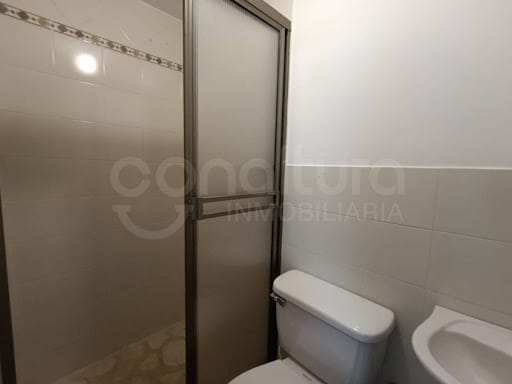 Apartamento de 3 alcobas en arriendo en El Velódromo, Medellín, 110 m² · foto 6 de 14