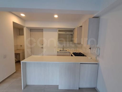 Apartamento de 2 alcobas en arriendo en Pan De Azucar, Sabaneta, 68 m² · foto 2 de 14