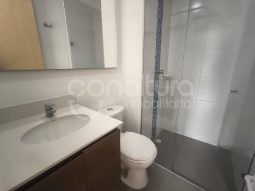 Apartamento de 3 alcobas en arriendo en Loma Del Indio, Medellín, 88 m² · foto 12 de 17