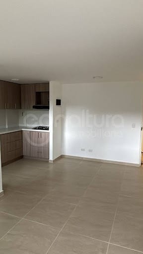 Apartamento de 3 alcobas en venta en San Antonio De Prado, Medellín, 52 m² · foto 2 de 10