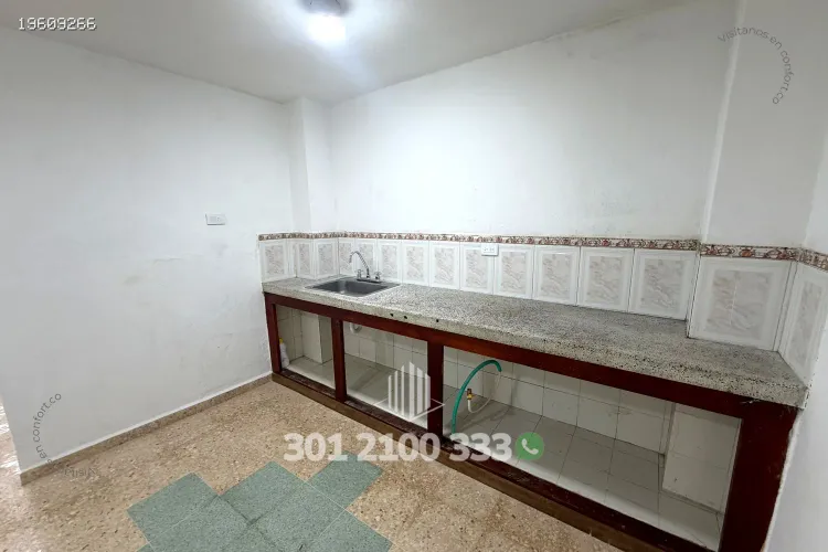Local en arriendo en El Poblado, Medellín, 130 m² · foto 8 de 18