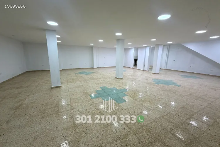 Local en arriendo en El Poblado, Medellín, 130 m² · foto 17 de 18