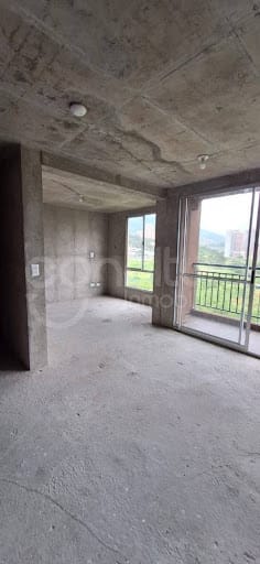 Apartaestudio en venta en Niquia, Bello, 57 m² · foto 2 de 4