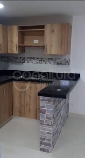 Apartamento de 3 alcobas en venta en Cabecera San Antonio De Prado, Medellín, 52 m² · foto 2 de 10