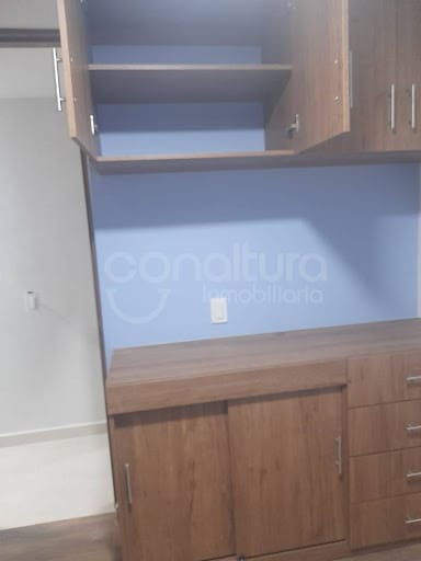 Apartamento de 3 alcobas en venta en Cabecera San Antonio De Prado, Medellín, 52 m² · foto 3 de 10