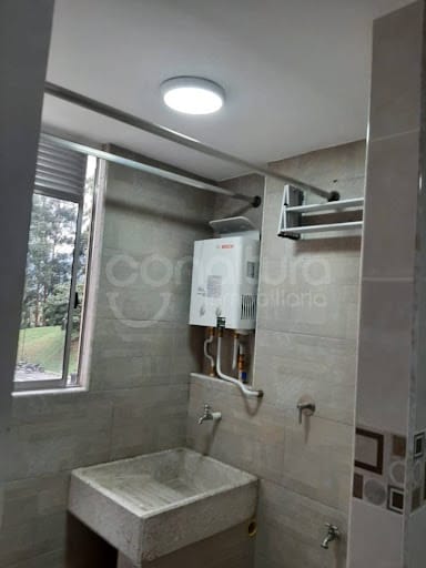 Apartamento de 3 alcobas en venta en Cabecera San Antonio De Prado, Medellín, 52 m² · foto 10 de 10