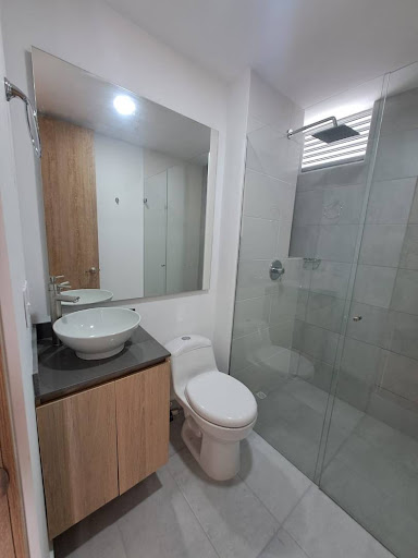 Apartamento en venta en Suramérica, La Estrella · foto 9 de 18