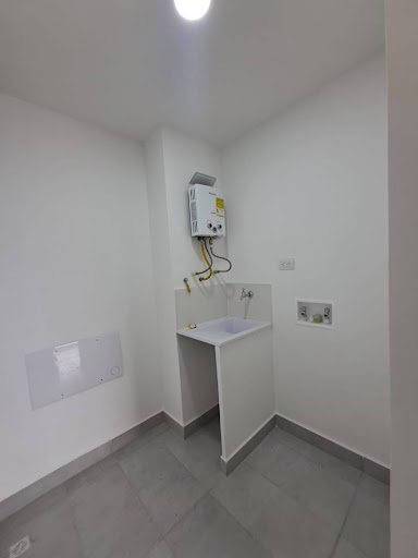 Apartamento en venta en Suramérica, La Estrella · foto 13 de 18