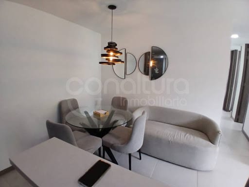 Apartamento de 3 alcobas en venta en Asdesillas, Sabaneta, 66 m² · foto 2 de 14