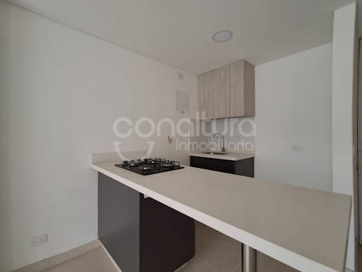Apartamento de 3 alcobas en arriendo en La Aldea, Medellín, 64 m² · foto 2 de 13