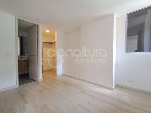 Apartamento de 3 alcobas en arriendo en La Aldea, Medellín, 64 m² · foto 6 de 13