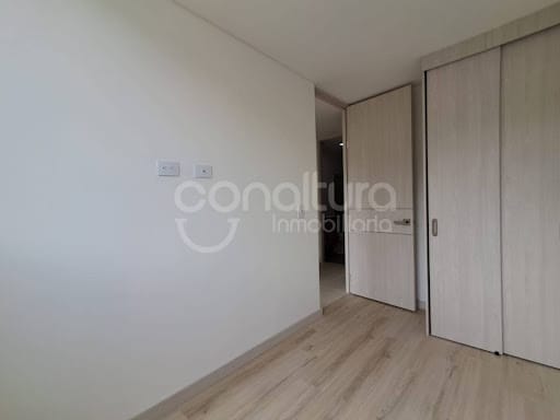 Apartamento de 3 alcobas en arriendo en La Aldea, Medellín, 64 m² · foto 10 de 13