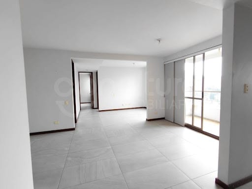 Apartamento en venta en Alto De Las Flores, Envigado · foto 4 de 19