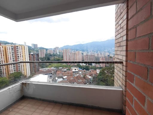 Apartamento en venta en Alto De Las Flores, Envigado · foto 10 de 19