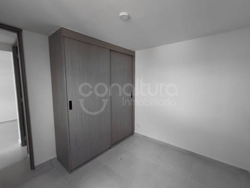 Apartamento de 2 alcobas en venta en Cabecera San Antonio De Prado, Medellín, 38 m² · foto 7 de 12