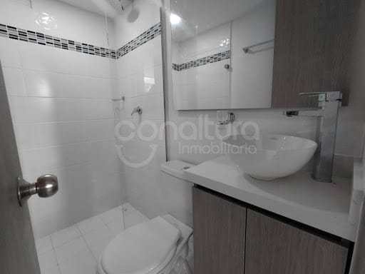 Apartamento de 2 alcobas en venta en Cabecera San Antonio De Prado, Medellín, 38 m² · foto 8 de 12