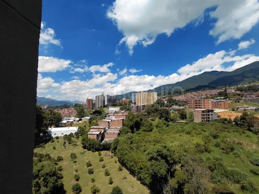 Apartamento de 2 alcobas en venta en Cabecera San Antonio De Prado, Medellín, 38 m² · foto 12 de 12