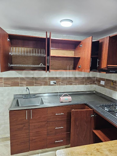 Apartamento en venta en San Antonio De Prado, Medellín · foto 2 de 16