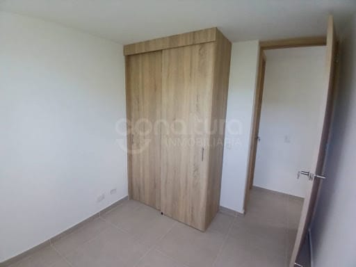 Apartamento de 3 alcobas en venta en Cabecera San Antonio De Prado, Medellín, 52 m² · foto 9 de 13