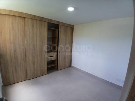 Apartamento de 3 alcobas en venta en Cabecera San Antonio De Prado, Medellín, 52 m² · foto 10 de 13
