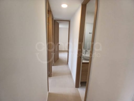 Apartamento de 3 alcobas en venta en San Jose, Sabaneta, 55 m² · foto 5 de 16
