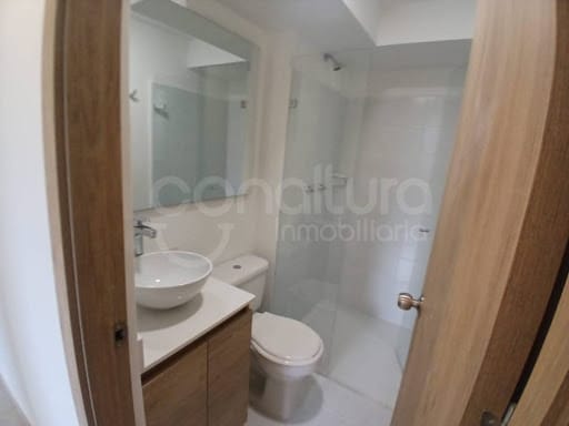 Apartamento de 3 alcobas en venta en San Jose, Sabaneta, 55 m² · foto 13 de 16