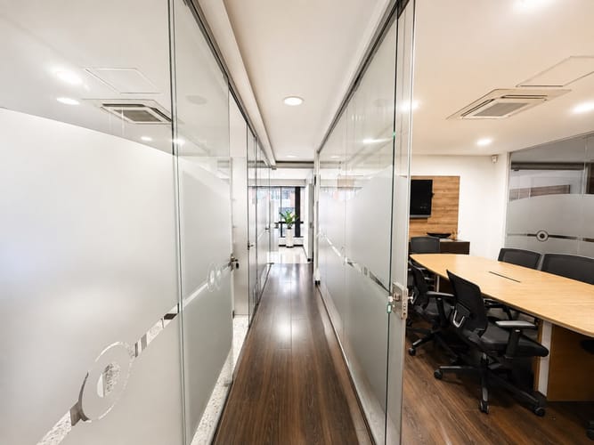 Oficina en venta en Centenario, Cali, 156 m² · foto 5 de 16