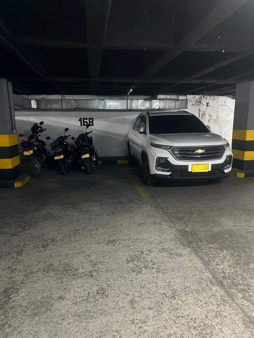 Oficina en venta en Centenario, Cali, 156 m² · foto 15 de 16