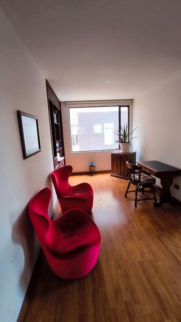 Apartamento en venta en Chicó Navarra, Bogotá · foto 7 de 24